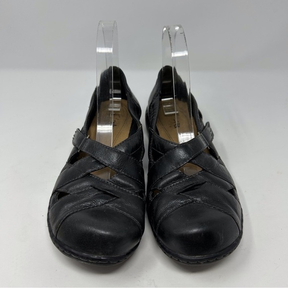 Clarks Black Leather Crisscross Mary Jane Round Toe Loafers Size 8 Adjustable - Picture 4 of 10